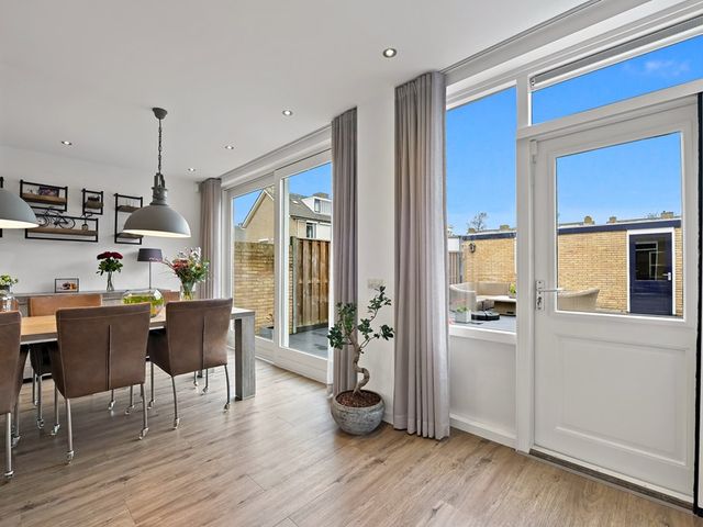 Doelstraat 21, Maasland