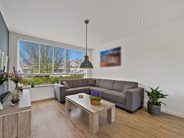 Doelstraat 21, Maasland