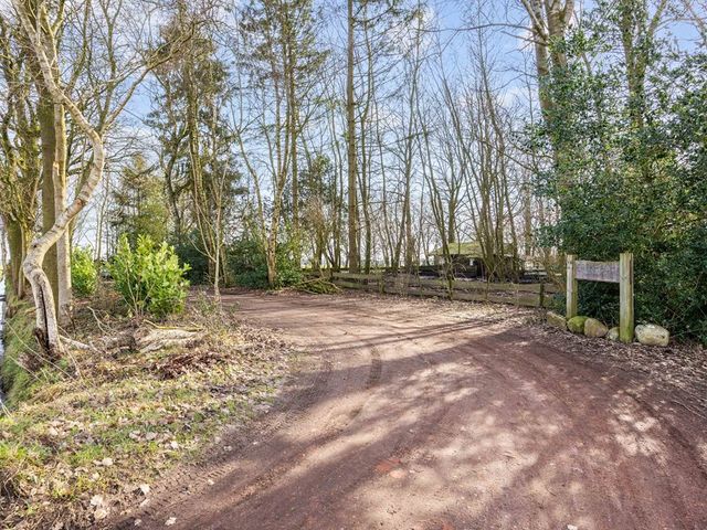 Vennootsweg 21, Een-West