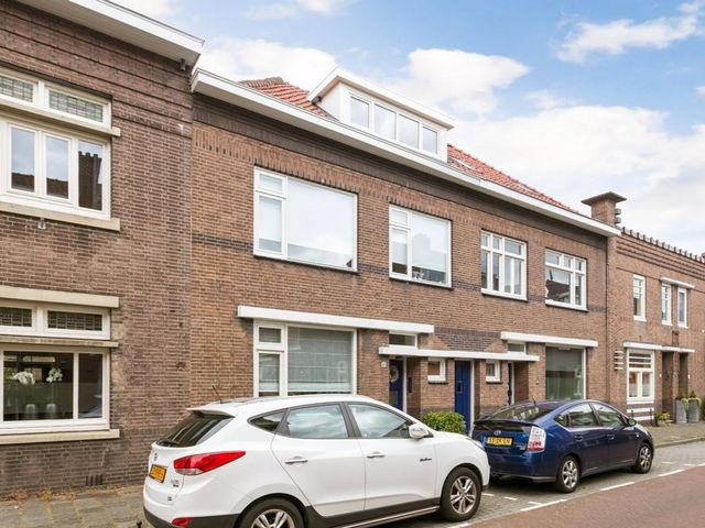 Burgemeester Schoonheijtstraat 49, Roosendaal