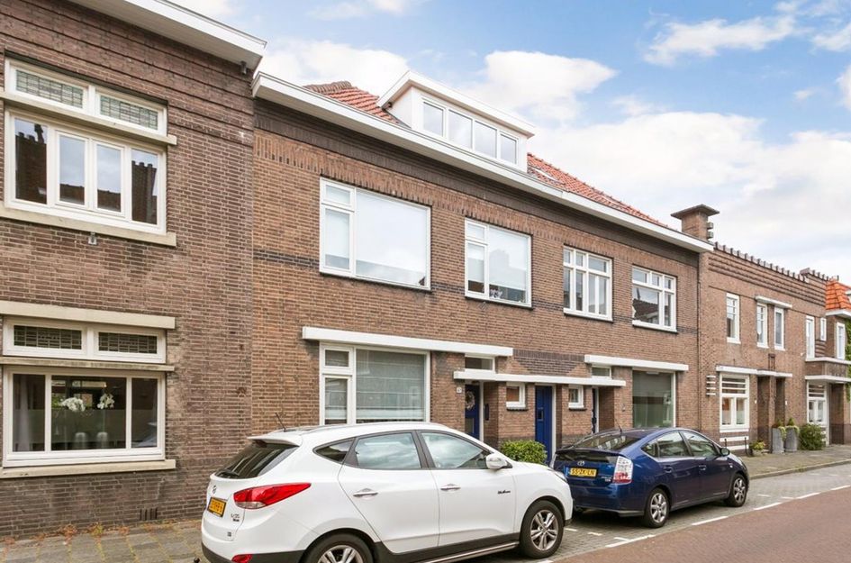 Burgemeester Schoonheijtstraat 49