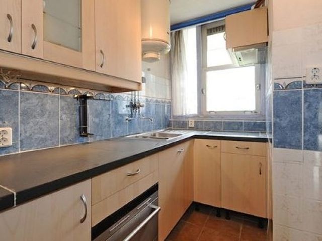 Isabellaland , Den Haag