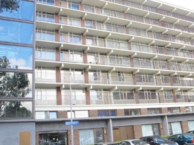 Niels Bohrplaats , Rotterdam