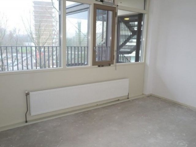 Niels Bohrplaats , Rotterdam