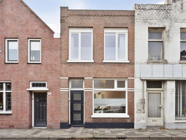 Hulsdonksestraat 18a, Roosendaal