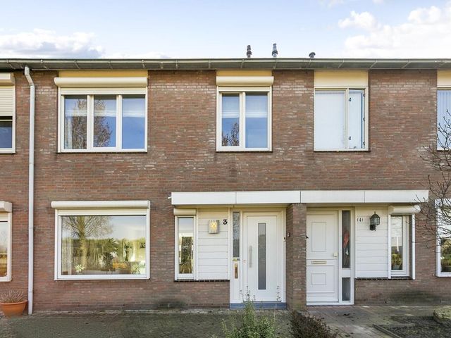 Ebbenberg 3, Roosendaal