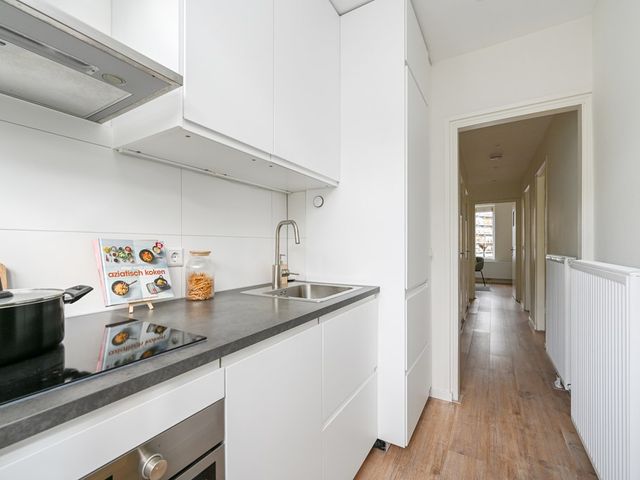 Admiraal de Ruyterweg 37B, Rotterdam