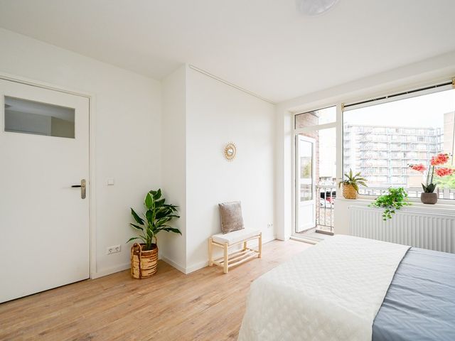 Admiraal de Ruyterweg 37B, Rotterdam