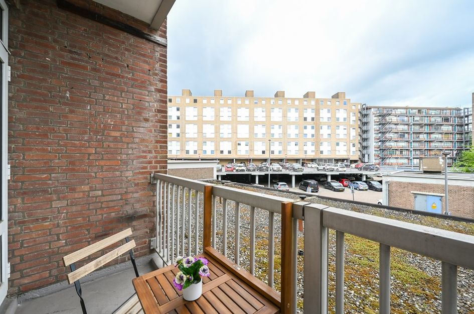 Admiraal de Ruyterweg 37B