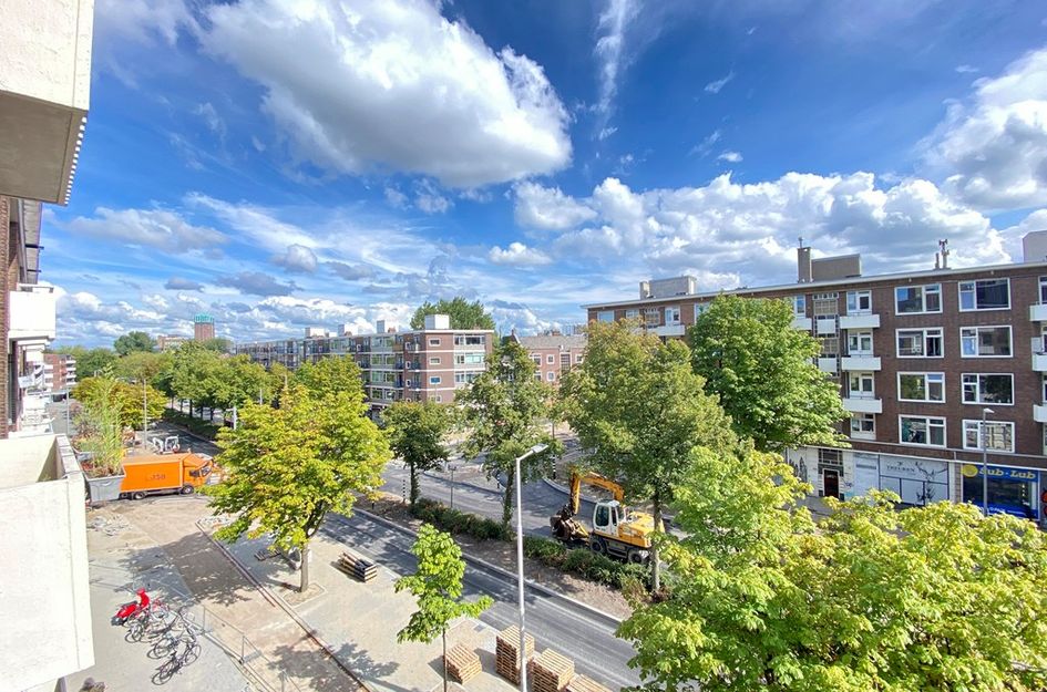 Admiraal de Ruyterweg 43D