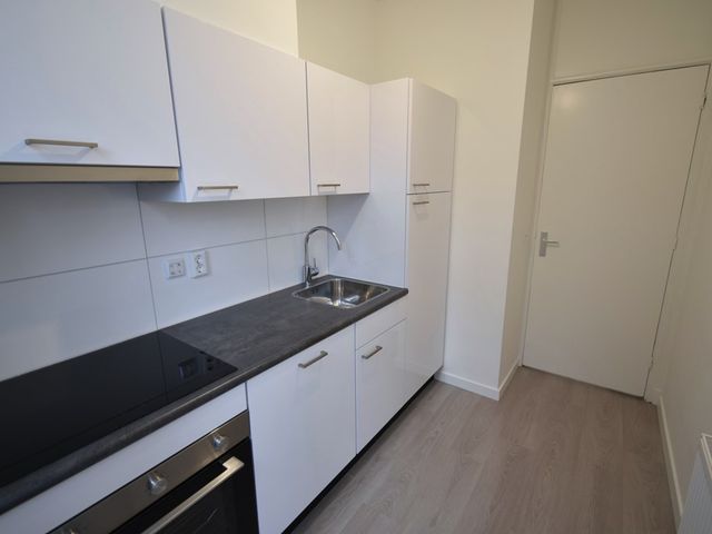 Mathenesserweg 74C02, Rotterdam