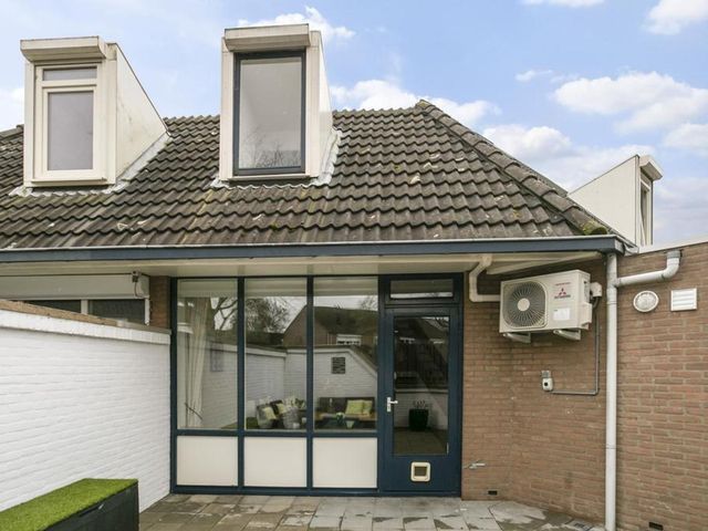 Koraaldijk 59, Roosendaal