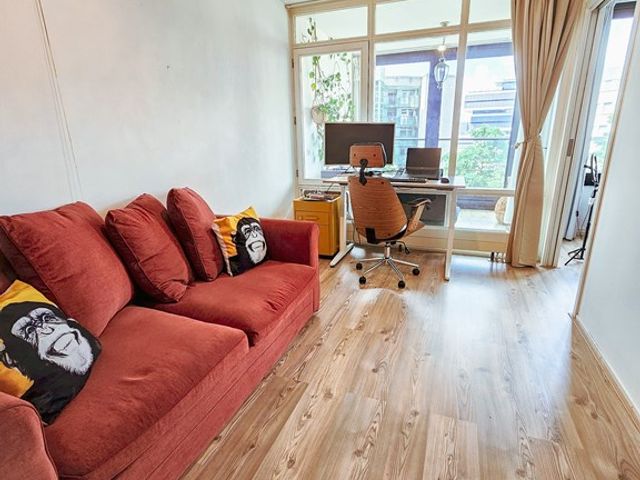 Omval 399, Amsterdam