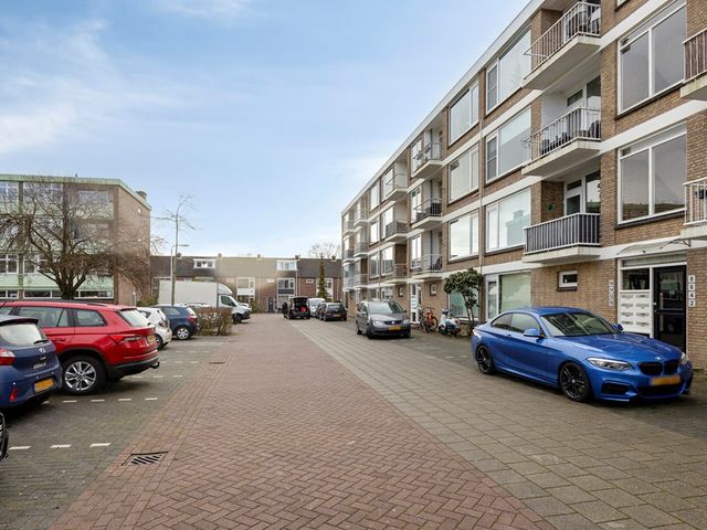 Ruysdaelhof 40, Voorschoten