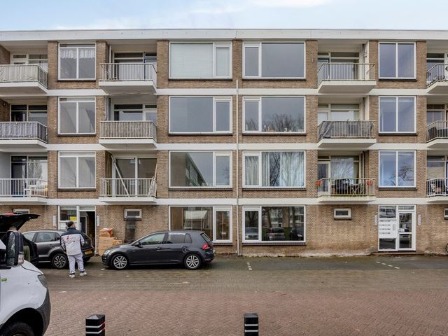 Ruysdaelhof 40, Voorschoten