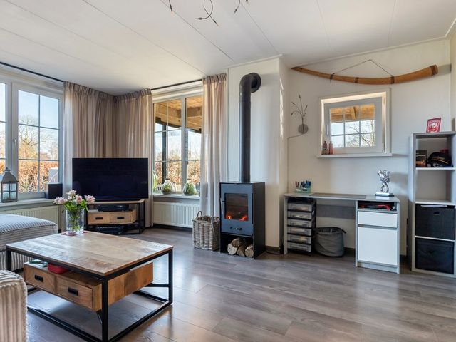 Eerbeekseweg 132, Loenen