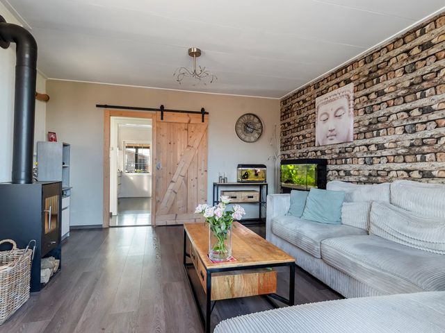 Eerbeekseweg 132, Loenen