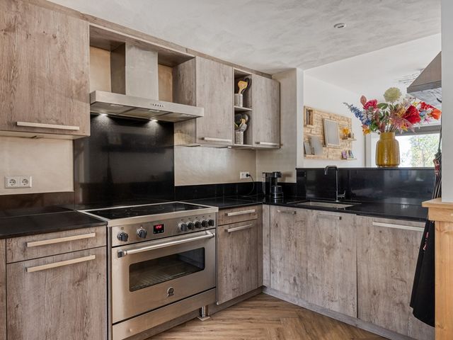 Bilderdijkstraat 24, Bunschoten-Spakenburg