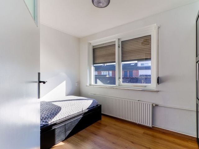 Almarestraat 16, Bunschoten-Spakenburg