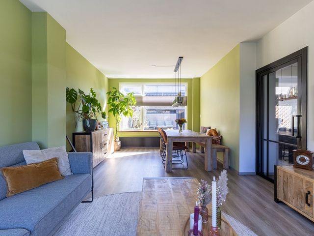 Almarestraat 16, Bunschoten-Spakenburg