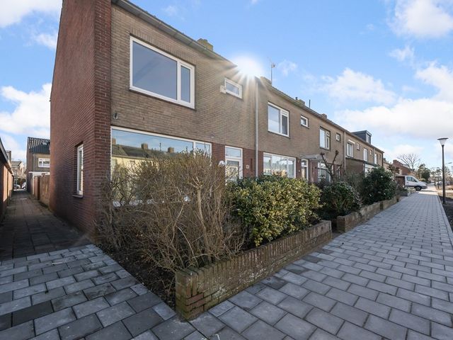 Kooglaan 101, Uitgeest