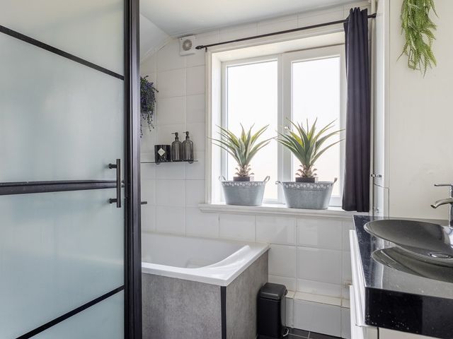 Raadhuisstraat 2, Marum