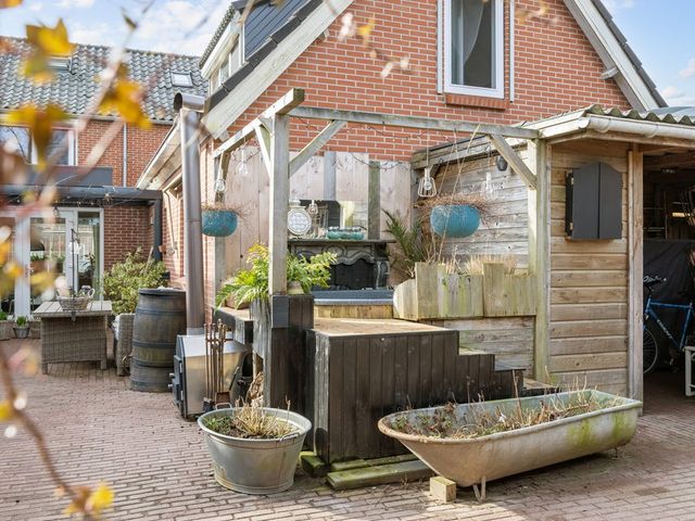 Raadhuisstraat 2, Marum