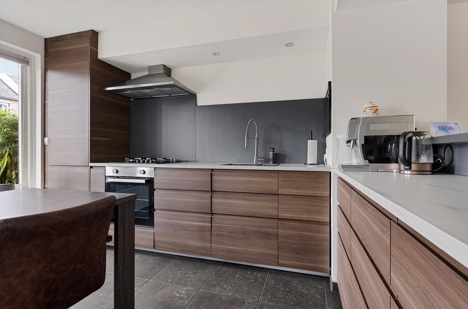 A Romein-Verschoorstr 19