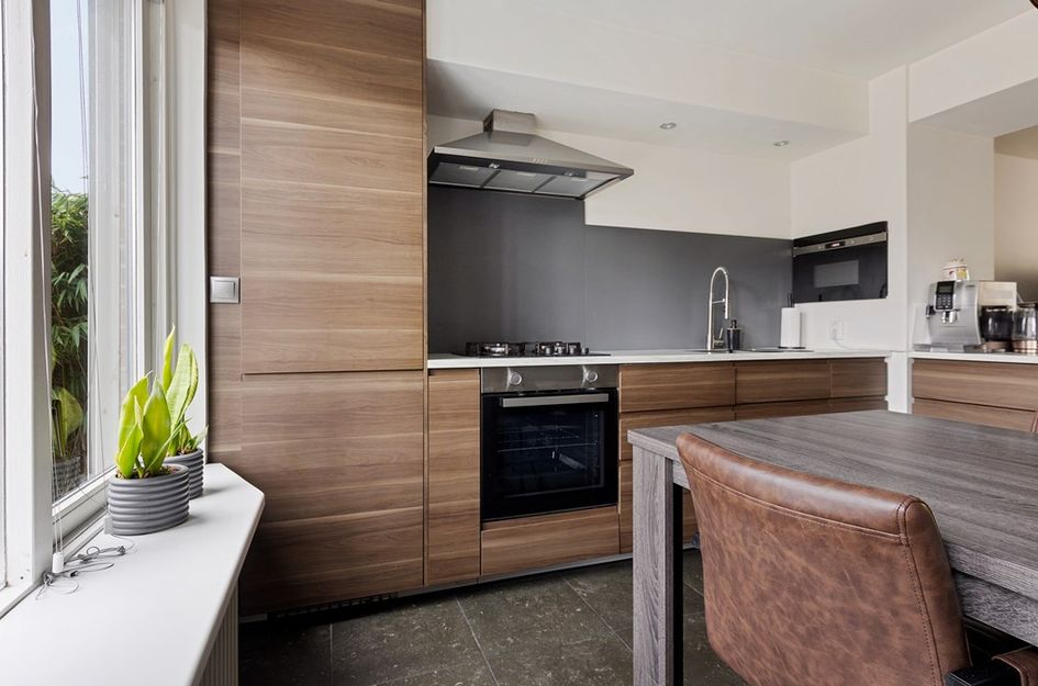 A Romein-Verschoorstr 19