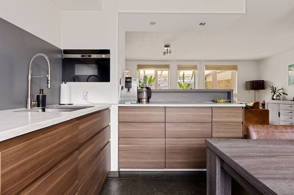 A Romein-Verschoorstr 19