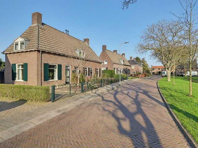 Bevrijdingssingel 15, Ochten