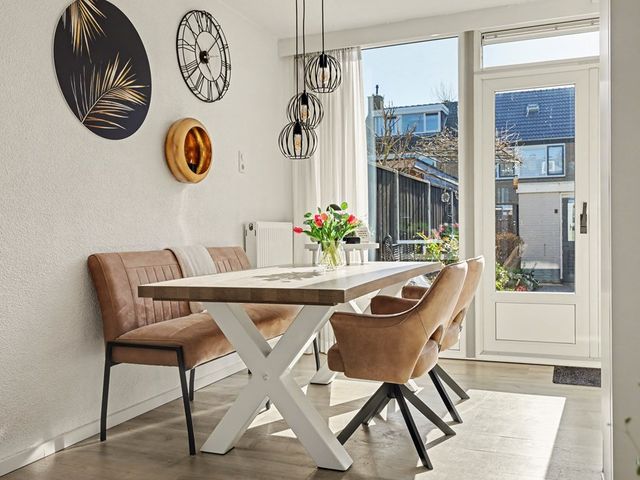 Hazelaarstraat 36, Puttershoek