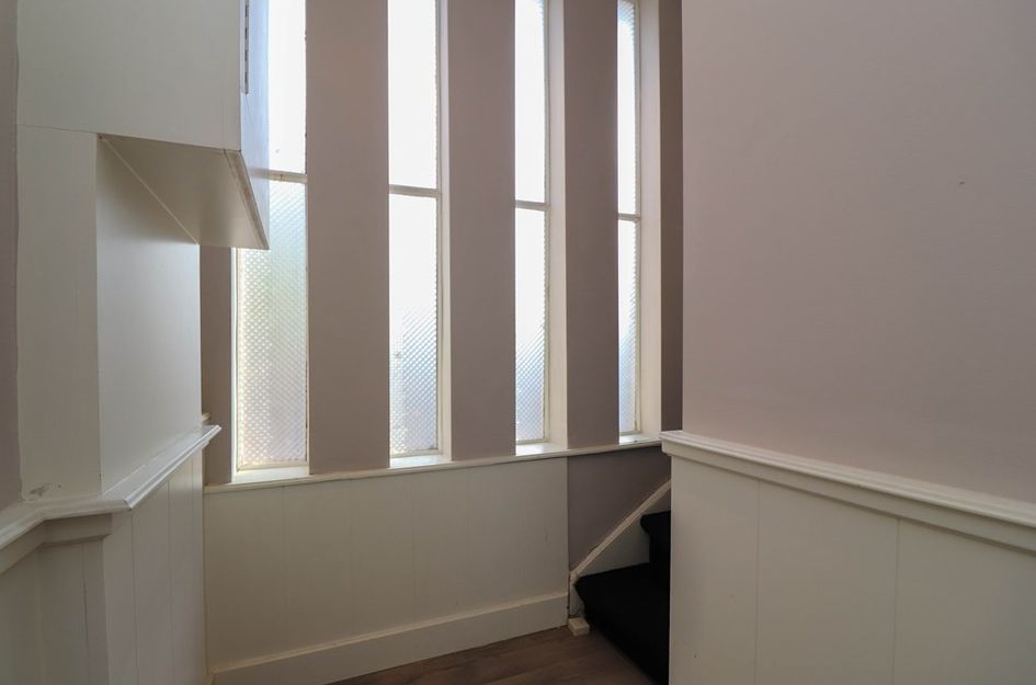 Van den Berghstraat 21