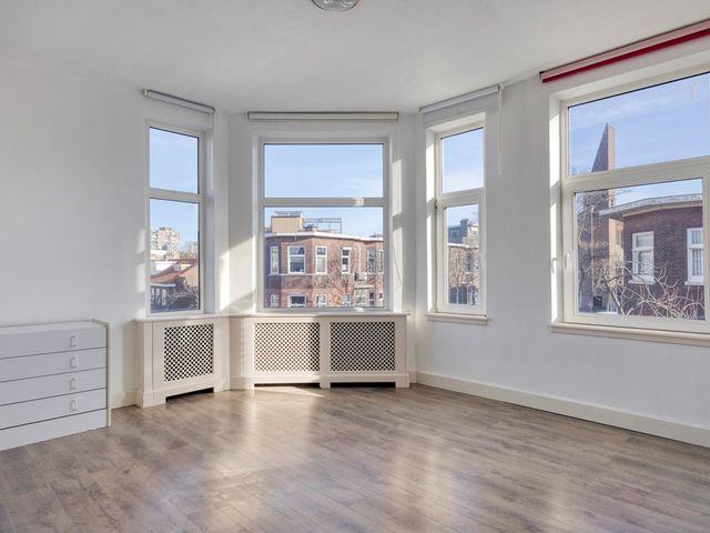 Van den Berghstraat 21, 's-Gravenhage