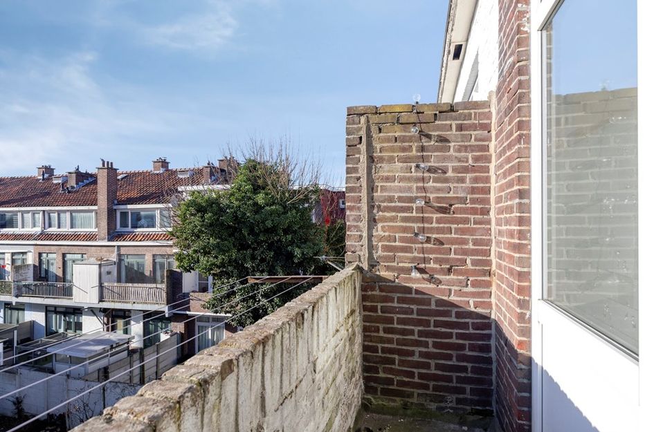 Van den Berghstraat 21