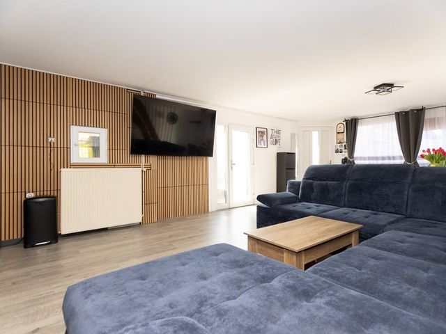 Zeestraat 15, Den Oever