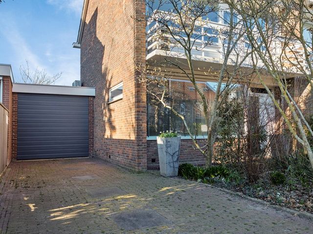 Hildegaarde 14, Maasland