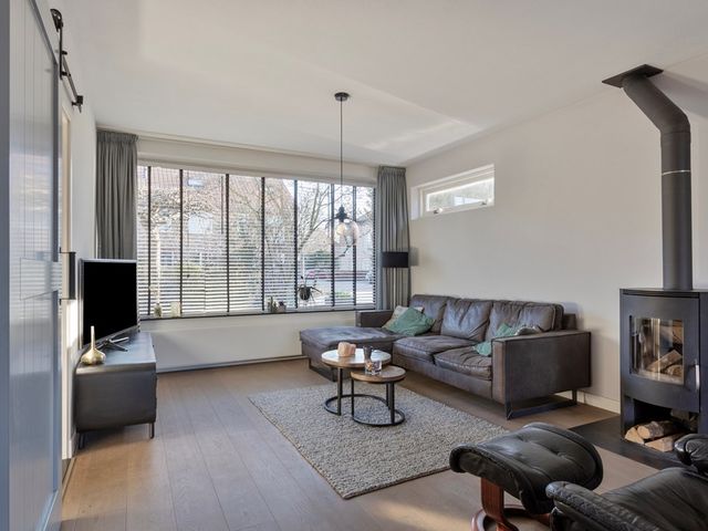 Hildegaarde 14, Maasland