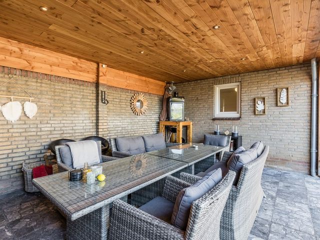 Maasstraat 57, Maasbracht