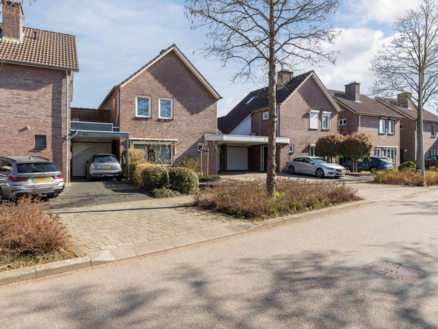 Schoutlaan 38, Susteren