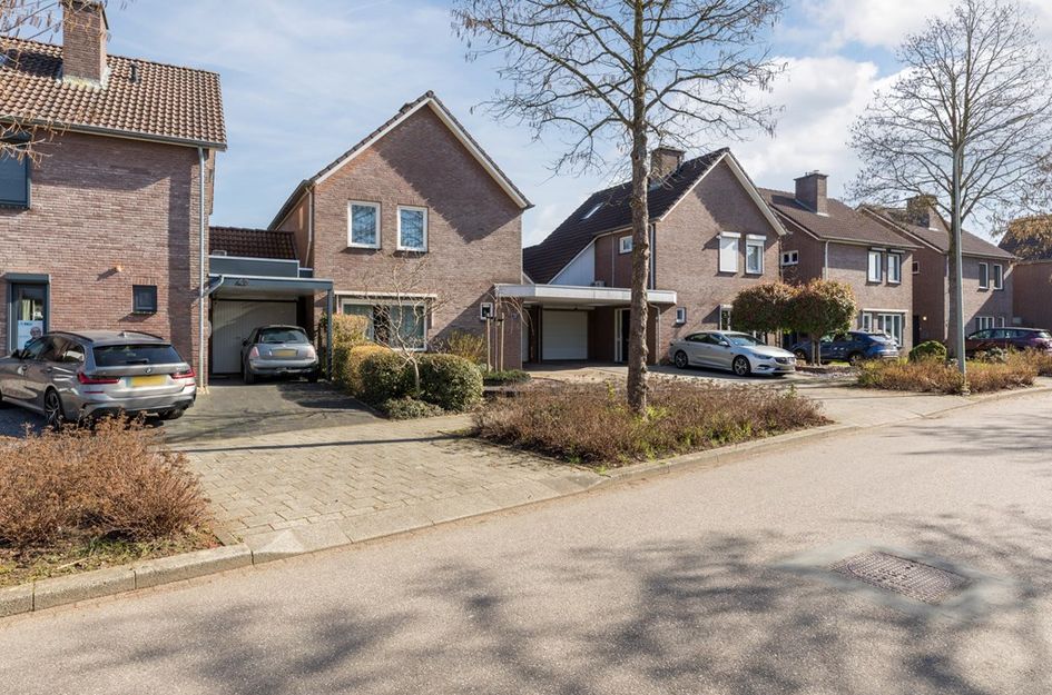 Schoutlaan 38