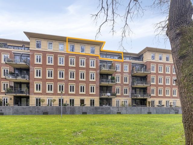 Rhenendael 68, Rhenen