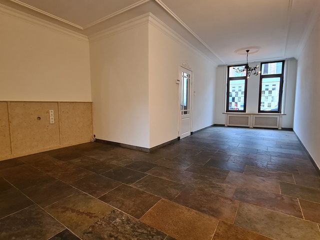 Van Beverenstraat 8, Schiedam