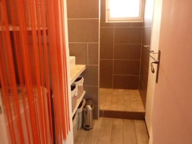 Bazarstraat ONG, Den Haag