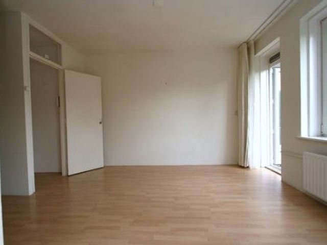 Den Uylsingel ONG, Rotterdam