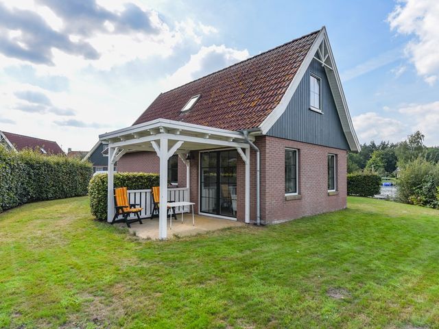 Verlengde Vennen 25, Vlagtwedde