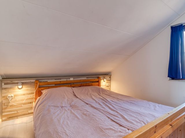 Joost de Moorstraat 7, Retranchement