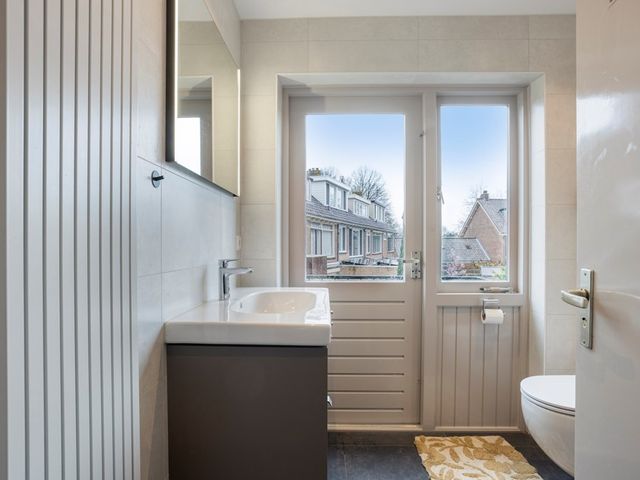 Hoofdstraat 81, Leiderdorp