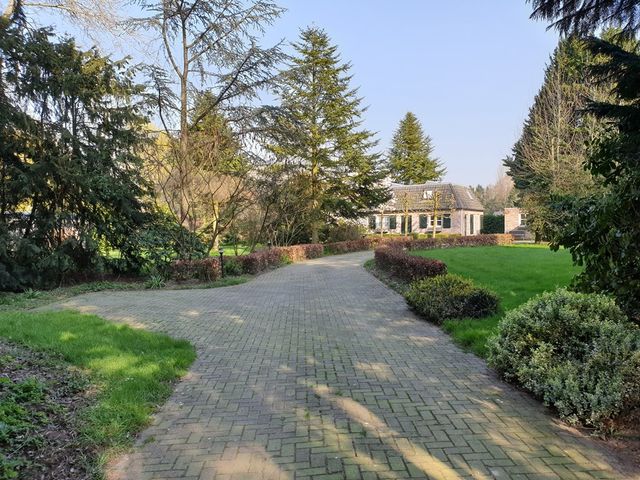 Broeksteeg 8, Haaren