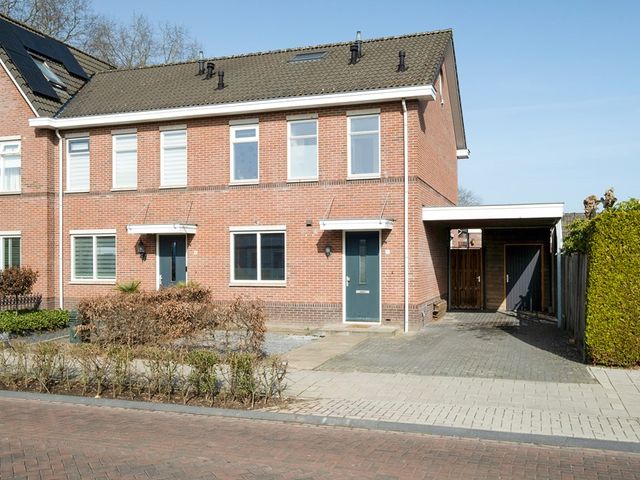 Europastraat 71, Borne